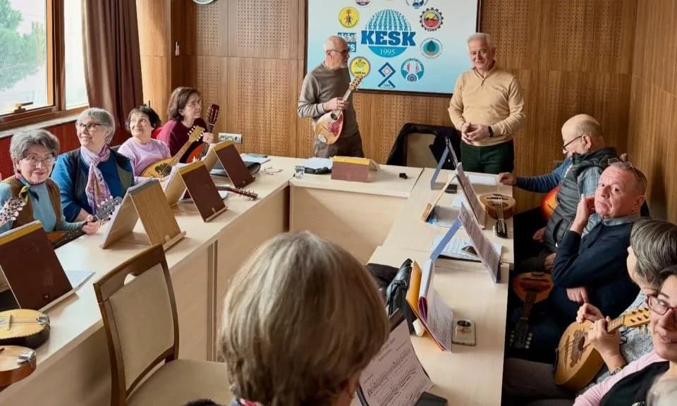 Köy Enstitüleri Ruhu Çanakkale'de Mandolin Sesleriyle Yaşıyor
