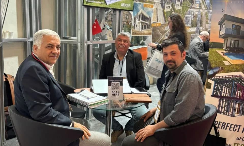 ÇTSO Üyeleri Türkiye'nin Öncü Fuarı Turkeybuild'i Ziyaret Etti