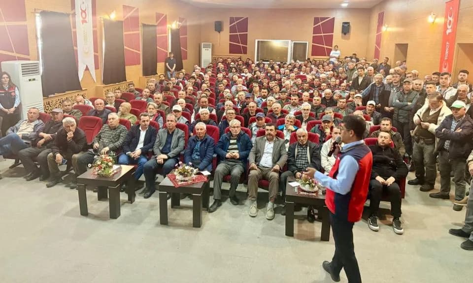 Bayramiç'te Üreticilere Kritik Bitki Koruma Eğitimi: B-Reçete Detayları
