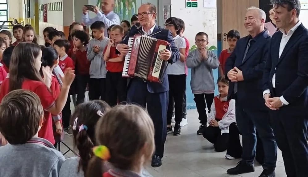 Gelibolu 26 Kasım İlkokulu Özel Öğrencileri Sanatla Buluştu