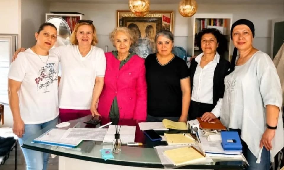 Çanakkale'nin Güçlü Kadınları Bayramda Yüzlerce Aileye Umut Oldu