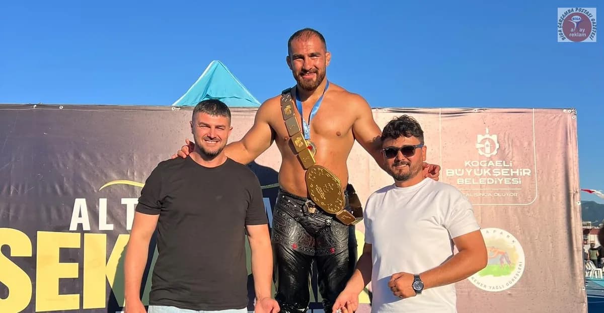 Çanakkale'den Feyzullah Aktürk'e Sekapark Başpehlivanlık Tebriği