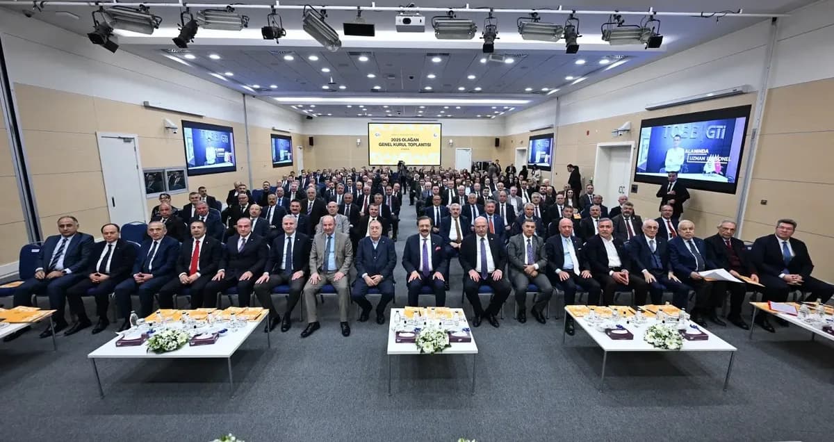 Çanakkale Ticaret Borsası GTİ Genel Kurulu'nda: Başkan Abdullah Deniz Çanakkale'yi Temsil Etti