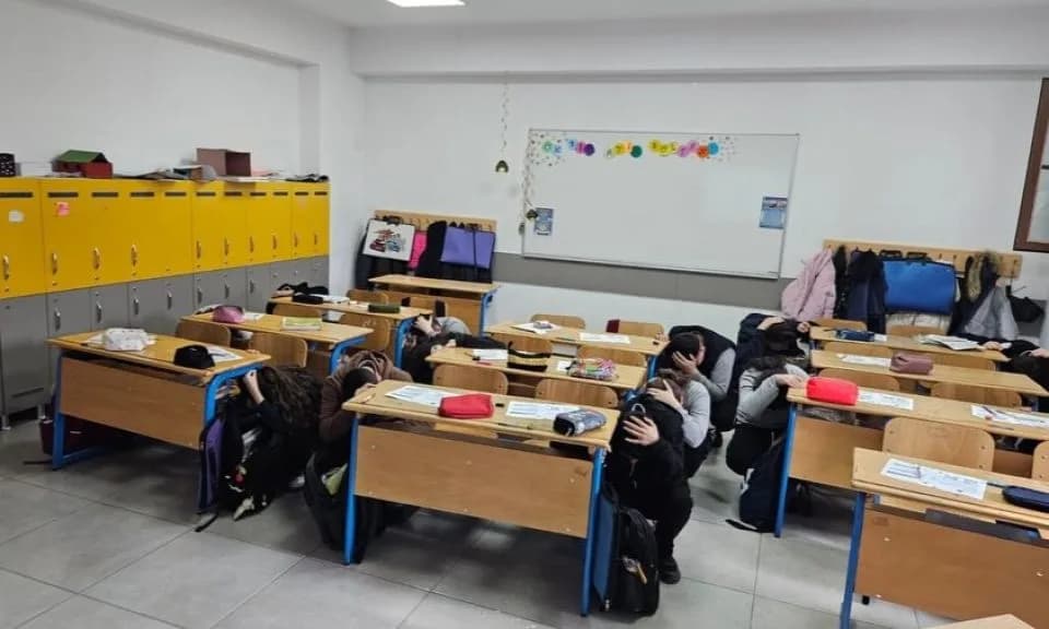 Yenice Yeşilyurt Ortaokulu’nda Hayat Kurtaran Prova: Deprem Tatbikatı