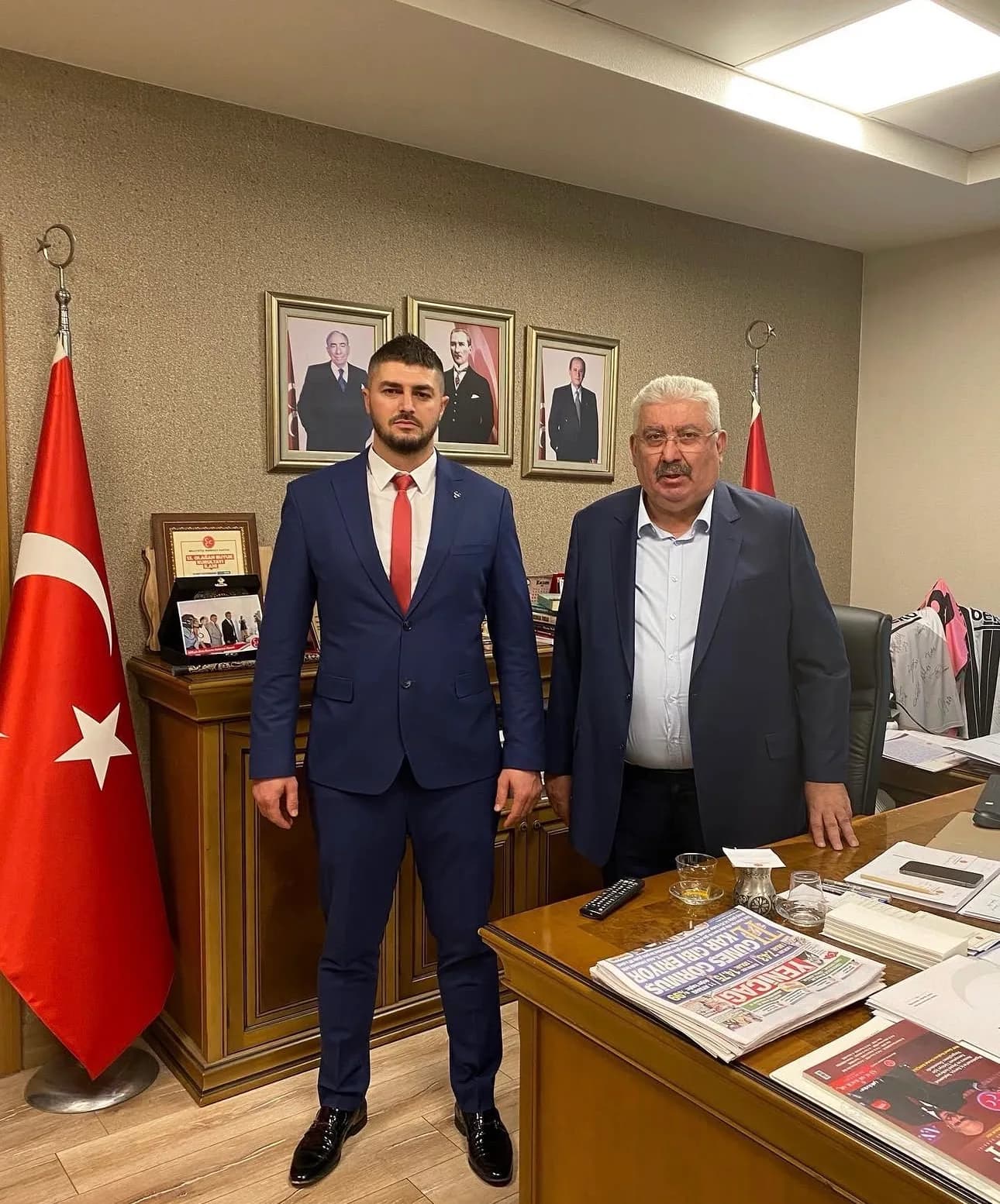 MHP Çanakkale İl Teşkilatı'nda Revizyon: Salih Altınkaya Yeni İl Başkanı Oldu