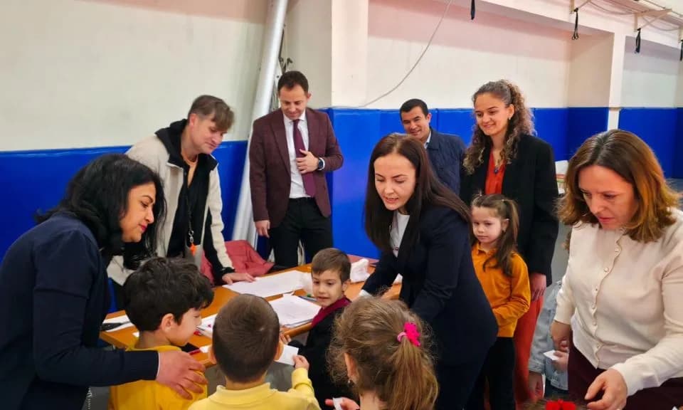 Gelibolu'da 23 Nisan'da Minikler Akıl ve Zeka Oyunlarında Buluştu