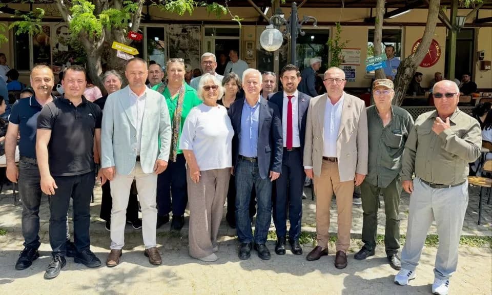 CHP'li Güneşhan, Eceabat Alçıtepe Köy Hayrına Katıldı