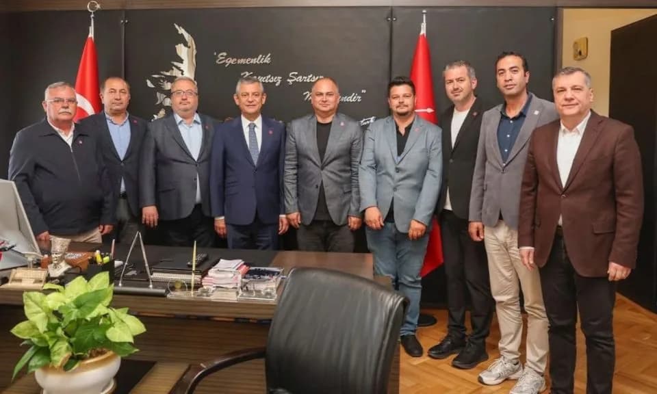 CHP Çanakkale İl ve İlçe Başkanları TBMM'de Özgür Özel ile Buluştu