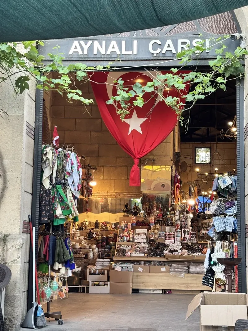 Aynalı Çarşı