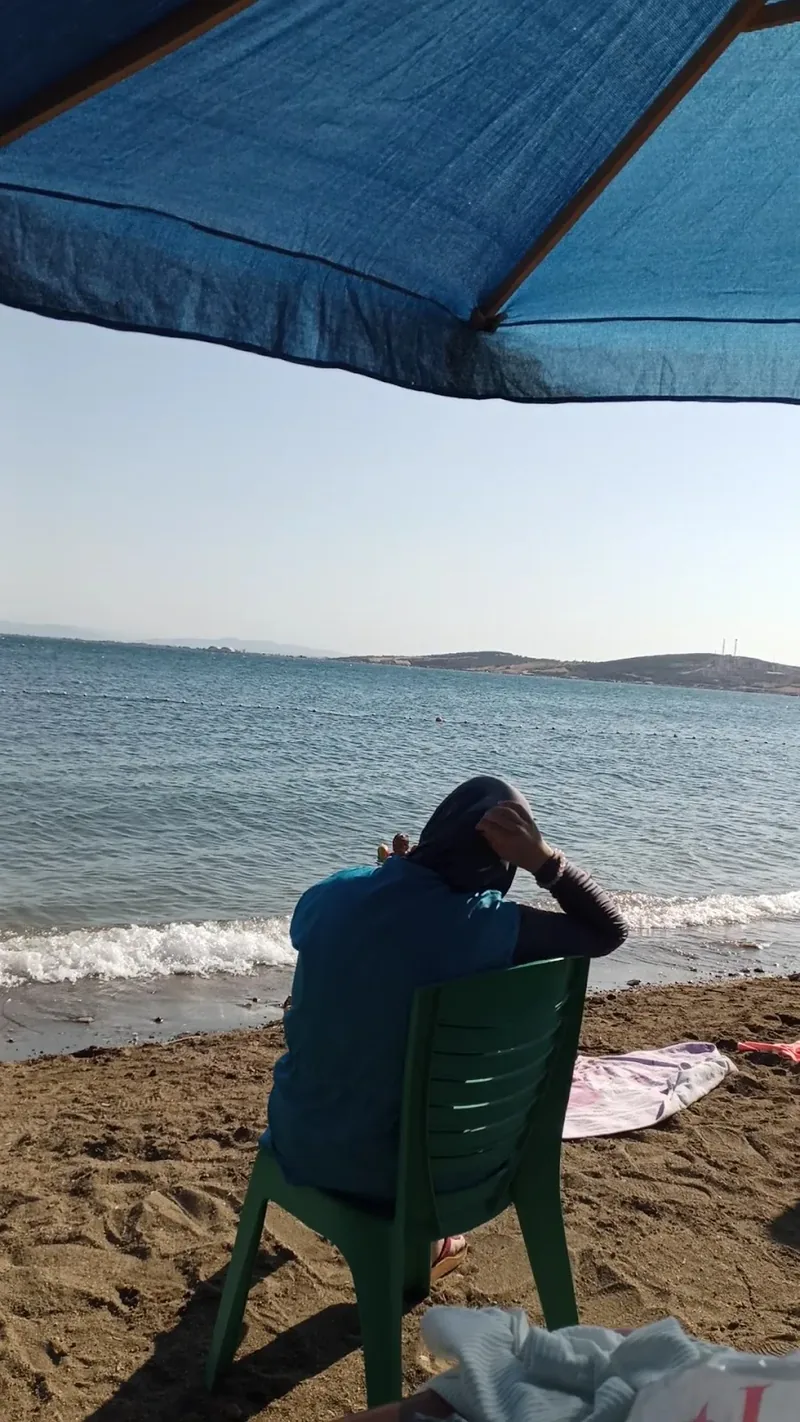 Kalealtı cafe plajı