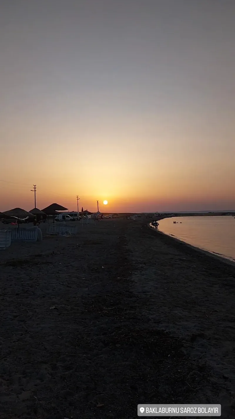 Mavi Saroz Beach