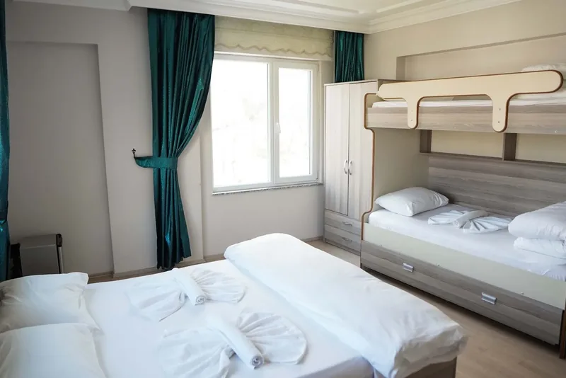 Başarır Hotel