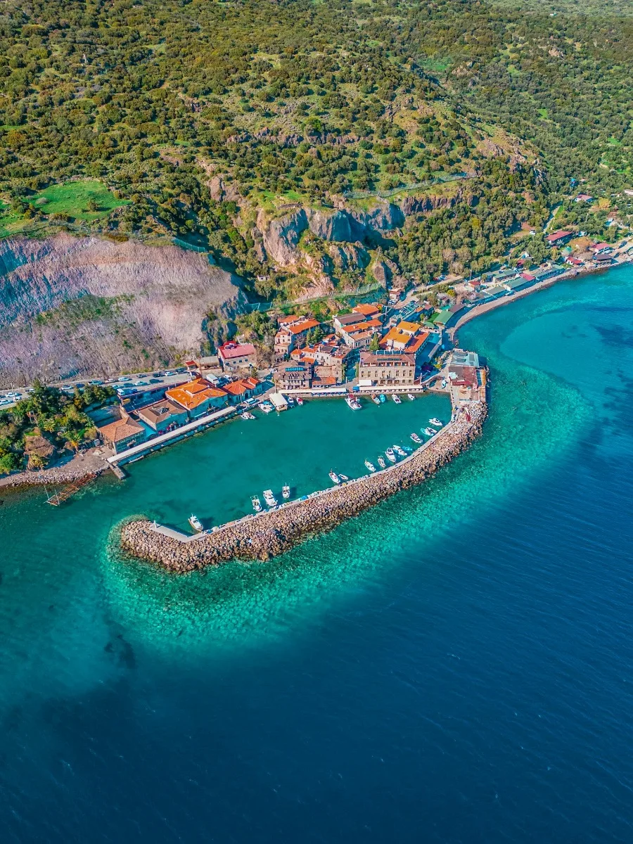 Assos Antik Liman