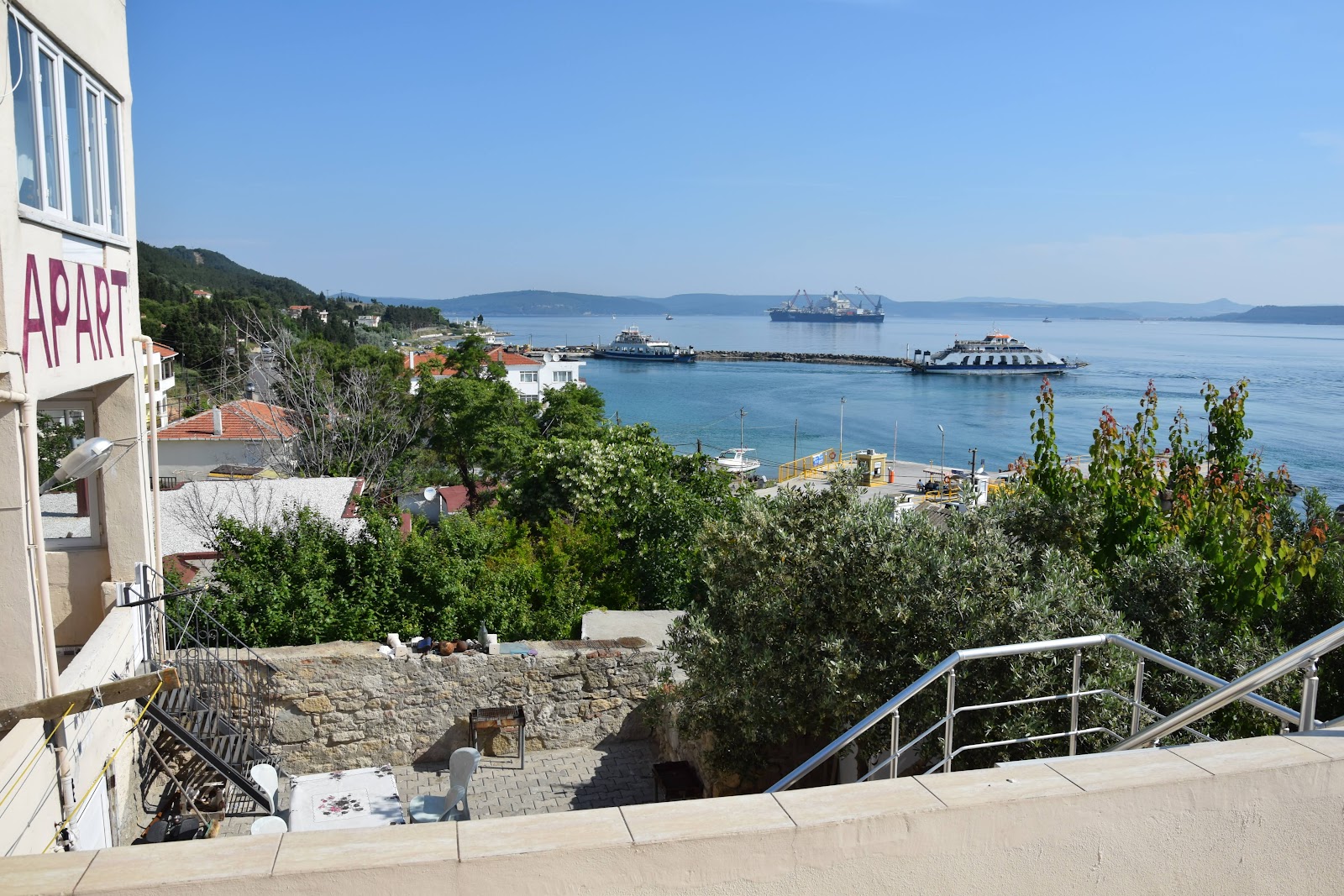 Deniz Apart