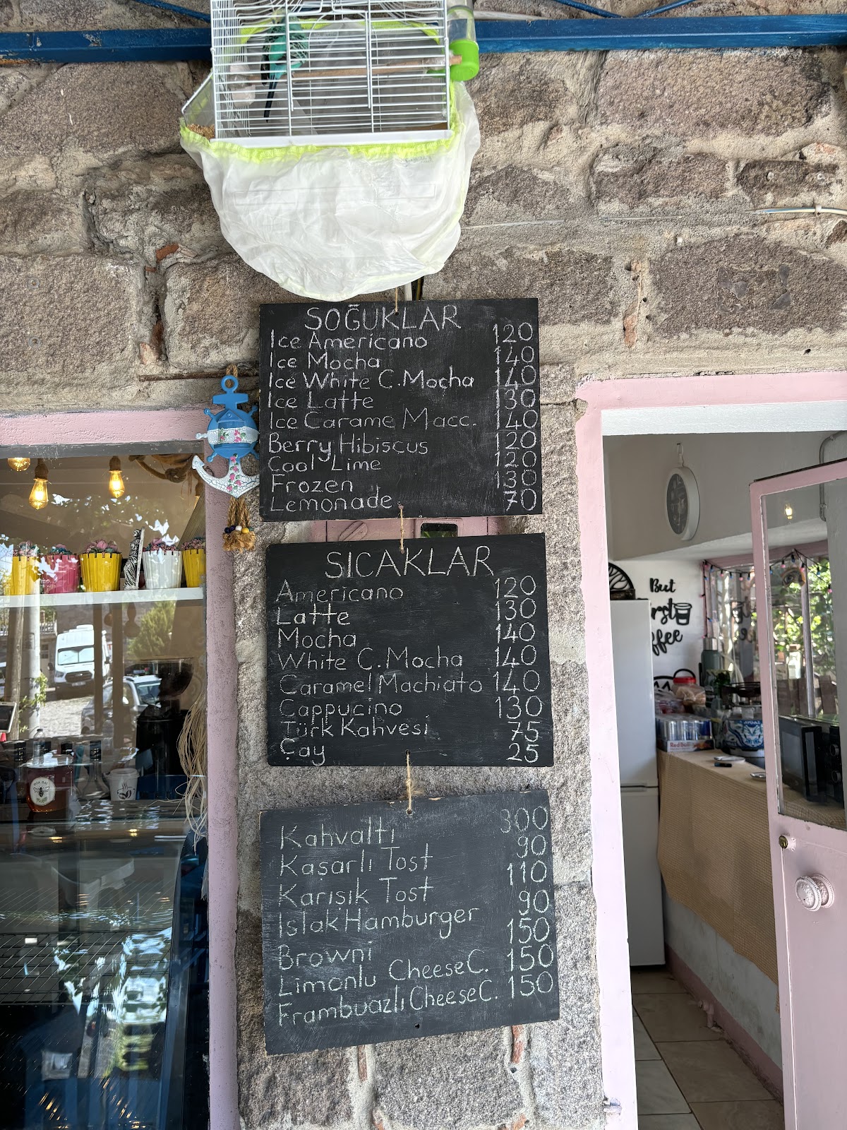 KAHVASSOS | Assos Cafe