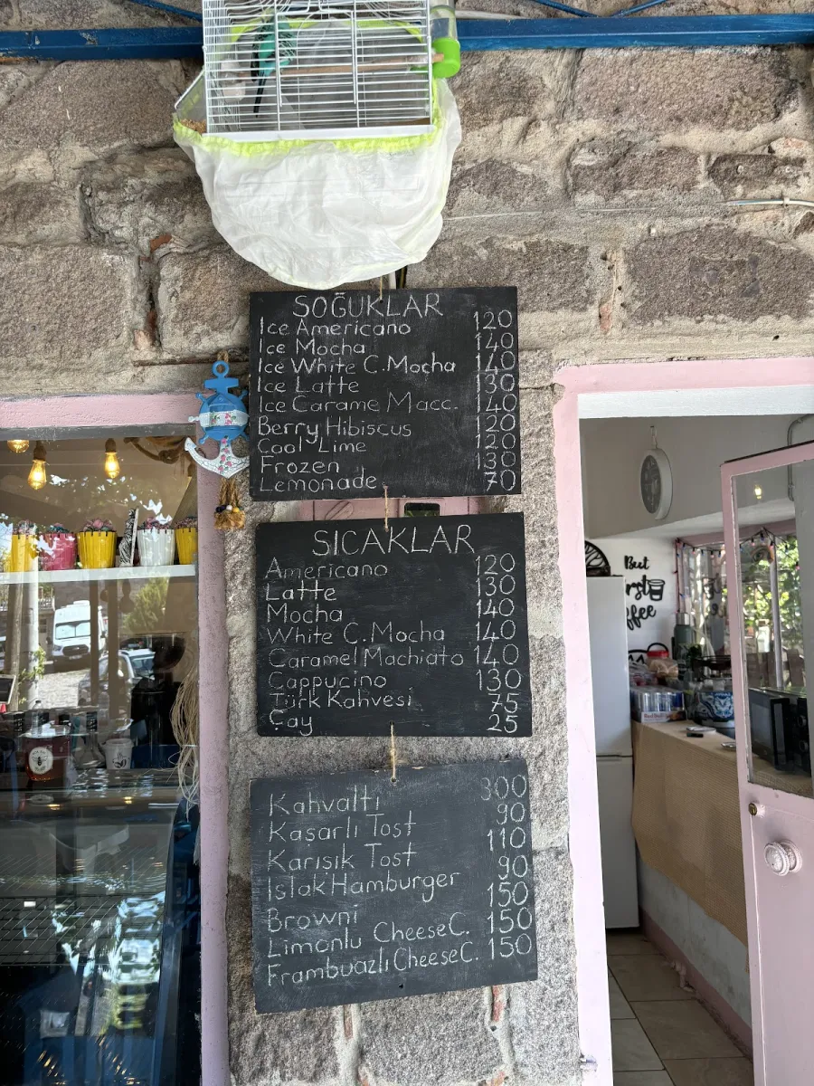 KAHVASSOS | Assos Cafe