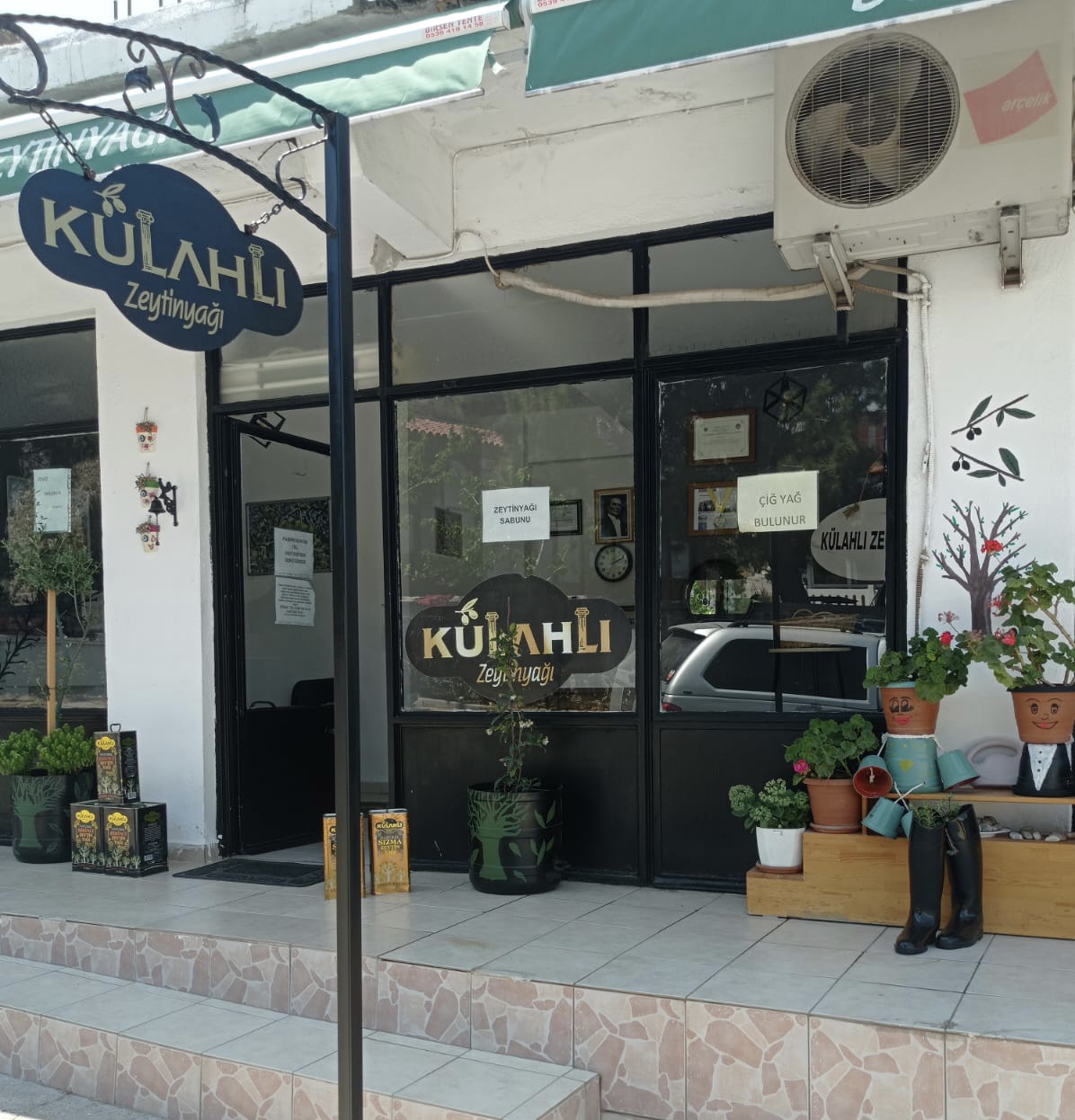 Külahlı Zeytinyağı Fabrika Satış Noktası