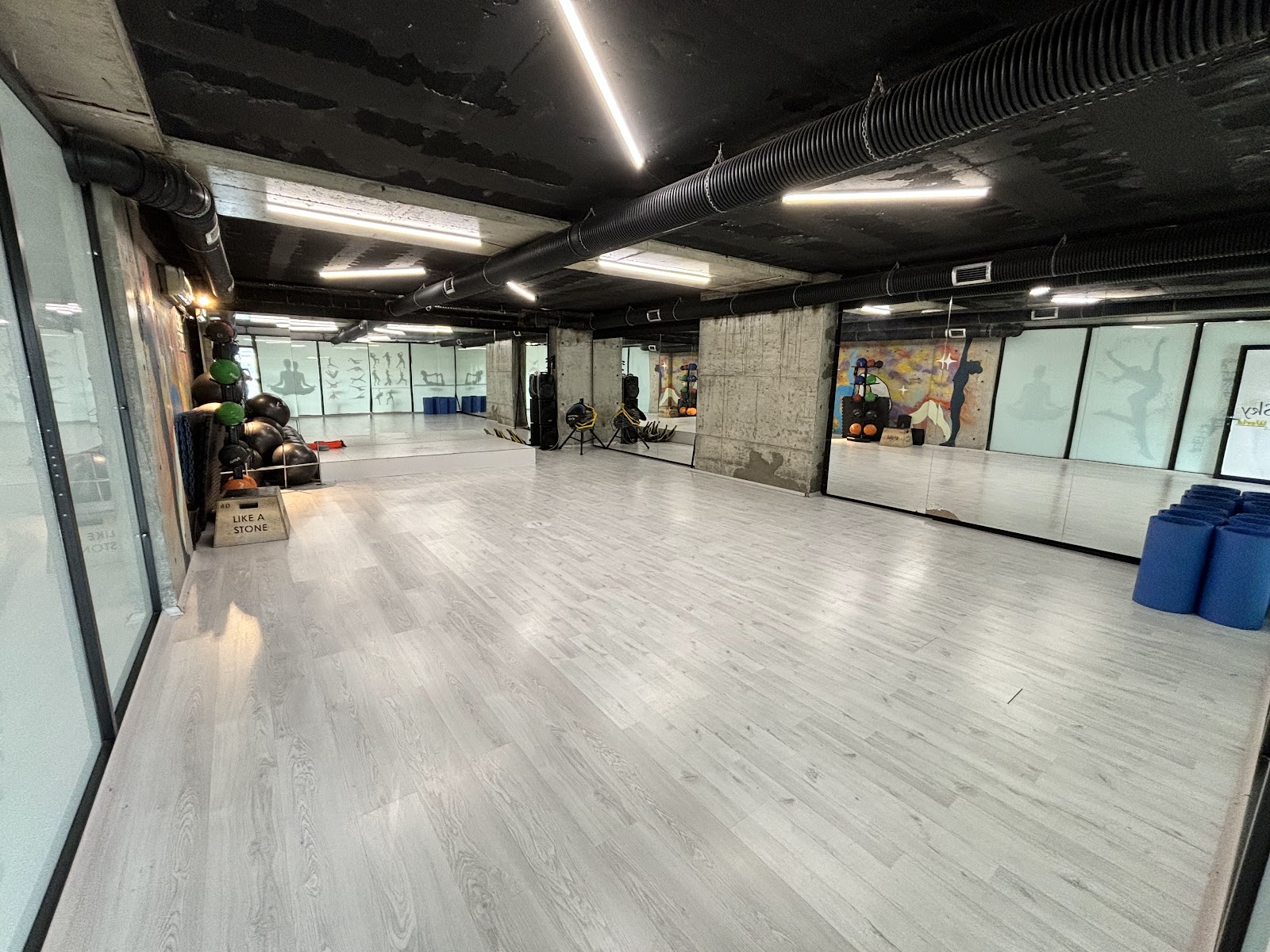 SKYLİFE FİTNESS WORLD SPOR KOMPLEKSİ