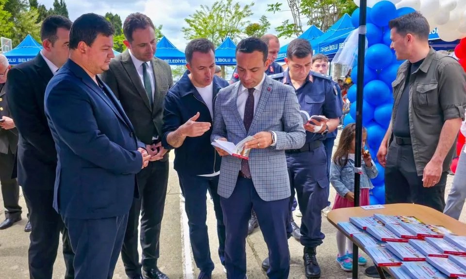 Gelibolu'da Çocuk Yazarlar Şenliği ile Genç Kalemler Sahnedeydi