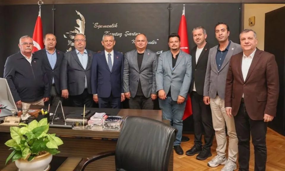 CHP Çanakkale İl ve İlçe Başkanları TBMM'de Özgür Özel ile Buluştu
