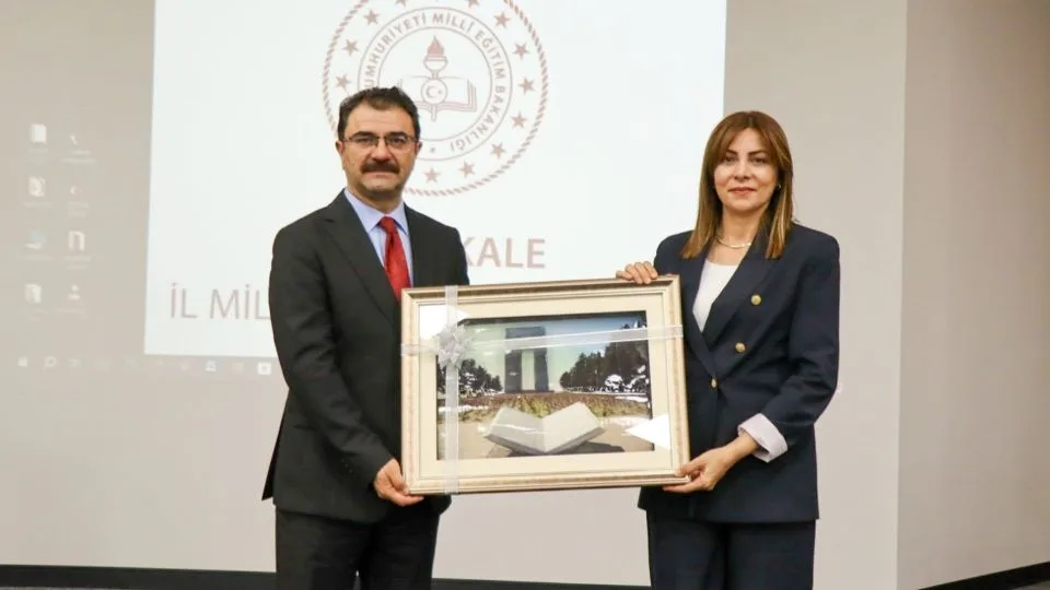 Çanakkale'de Maarif Modeli Toplantısı: Eğitimde Yeni Hedefler Belirlendi