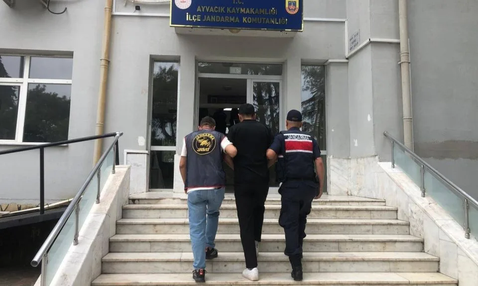 Çanakkale'de Jandarma Huzur Operasyonu: 10 Tutuklama