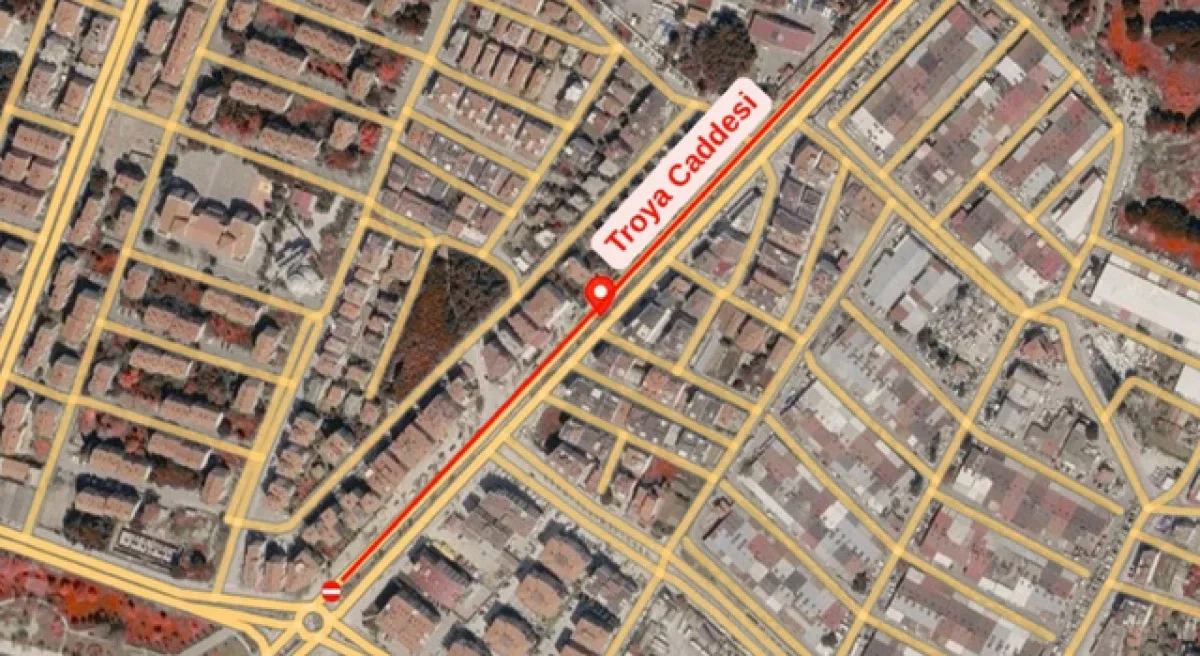 Çanakkale Troya Caddesi'nde Doğalgaz Kavşağı Çalışmaları: Trafik Düzenlemesi