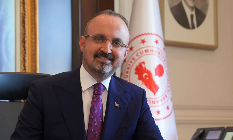Bülent Turan’dan AK Parti teşkilatlarına mesaj: “Yeni sosyolojiyi okumamız lazım”