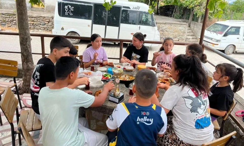 Yenice Kalabakbaşı Yaz Kur’an Kursu, Bölge Üçüncülüğü Kupasıyla Sona Erdi